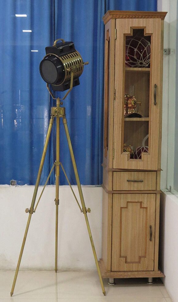 Roll over image to zoom in 1940 Hollywood Vintage Industrial Searchlight Brass Designer Spotlight Tripod Floor Lamp Stand