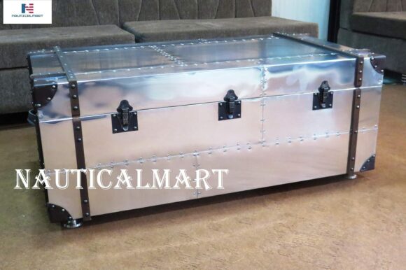 NauticalMart Richards' Trunk Coffee Table - Image 3