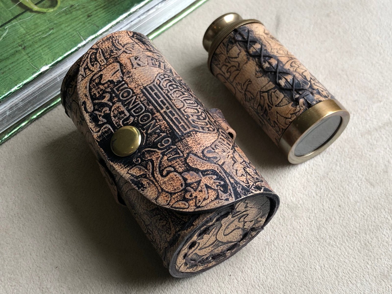 Nautical Handheld Pirate Brass Telescope with BoxCase,Sailor Home Decor Pirate Captain Boat Gift (6 Kelvin & Hughes) Collectible Gift, Perfect for Christmas & Holiday Gifting - Image 6