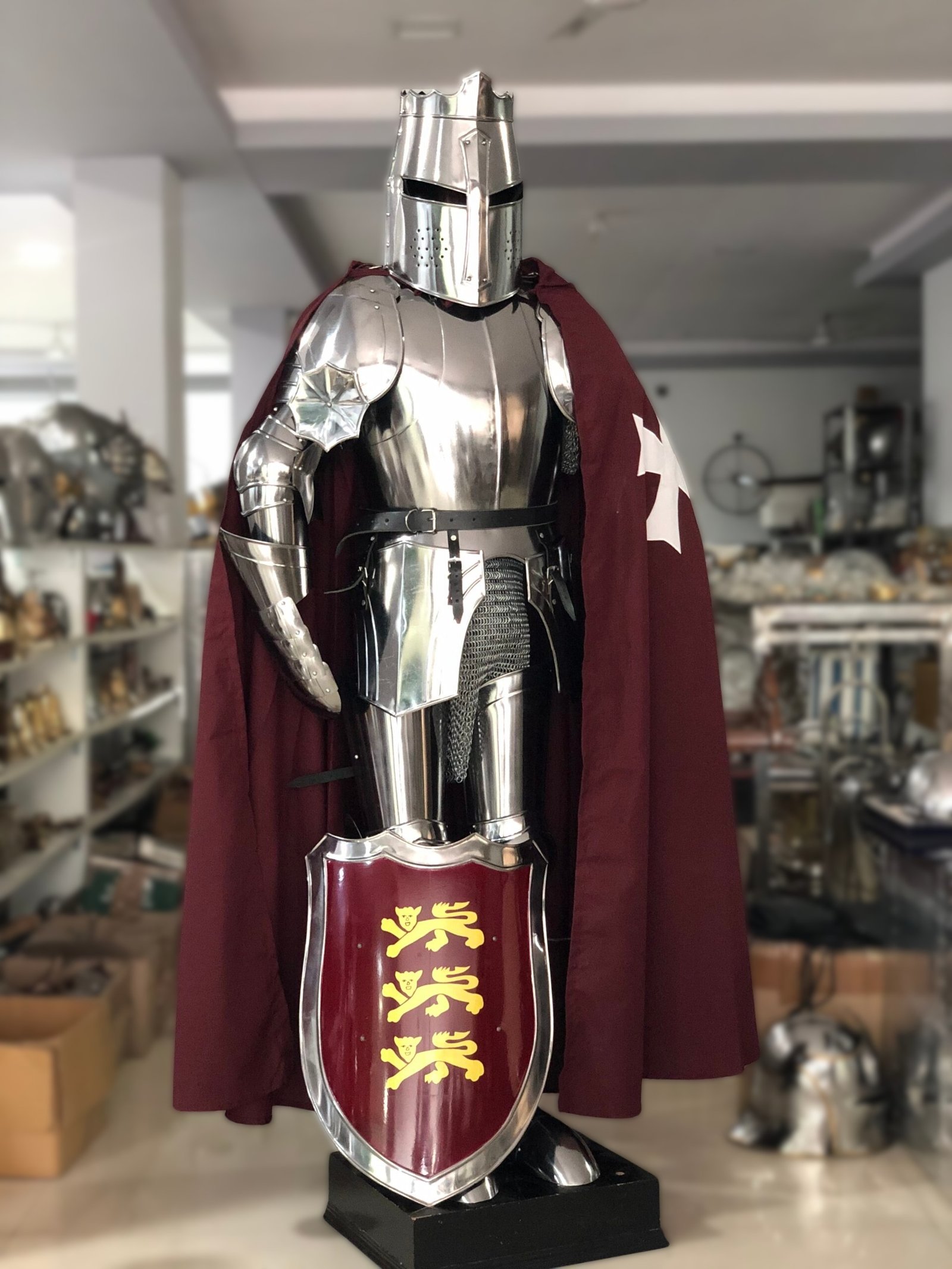 Historium Vault Crusader Full Suit Of Armor 6 Feet Wearable Medieval Knight Armor 18 Gauge Steel For Reenactments & LARP