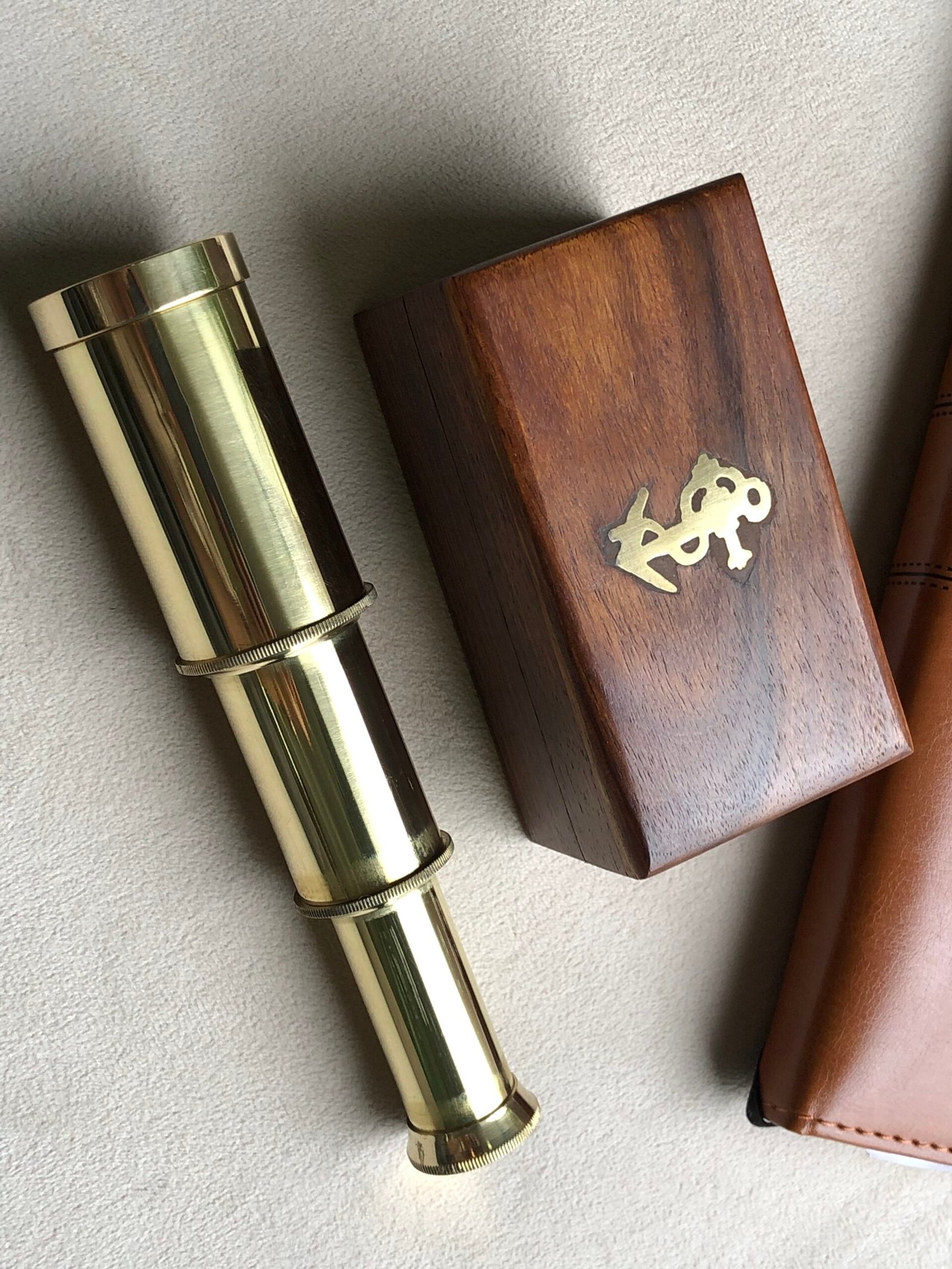 Historium Vault 6 Inch Brass Telescope with Wooden Box for Nautical Collectibles and Pirate Spyglass for Young and Adults, Ideal Decorative Piece for Home or Office - Image 2