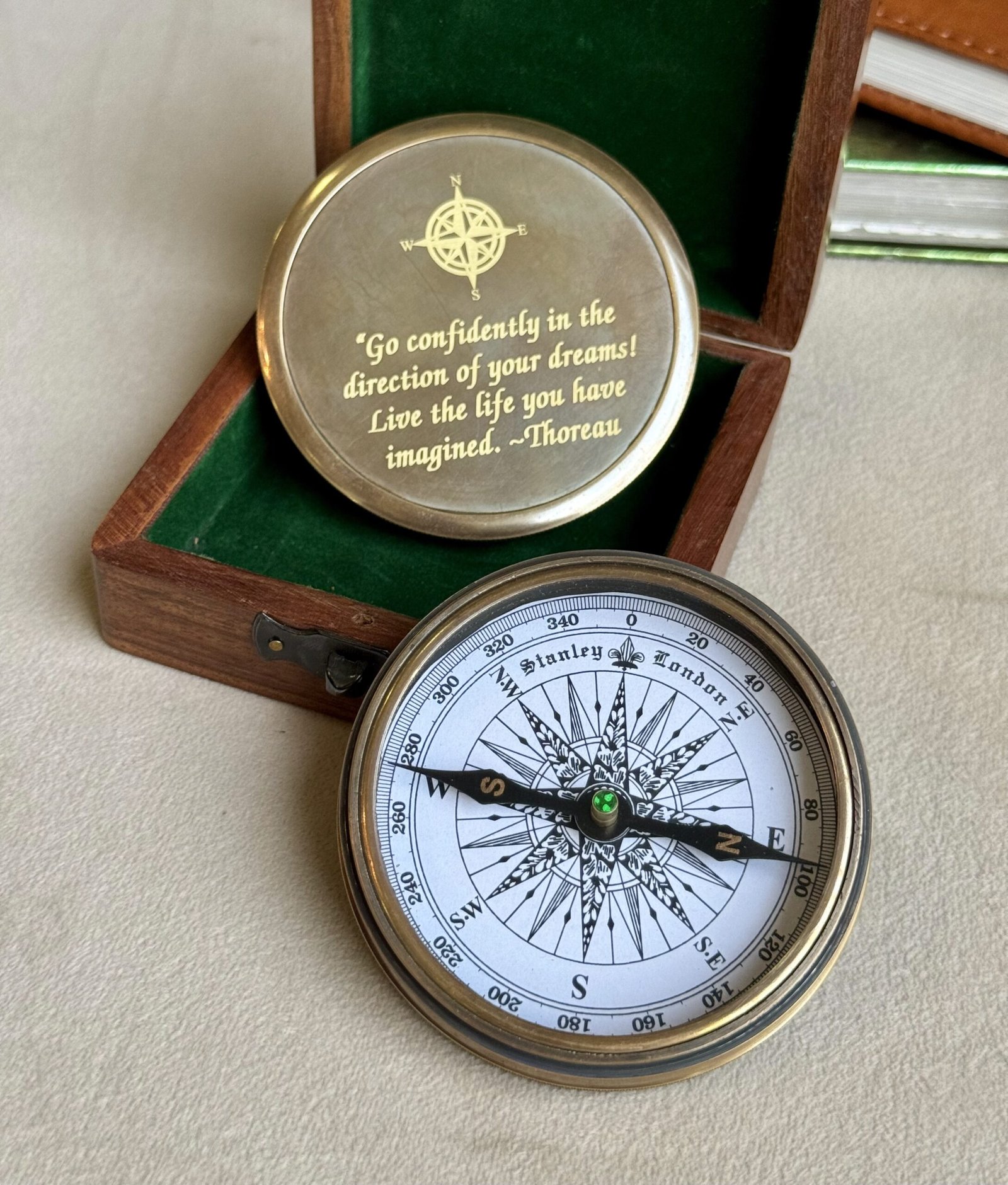 Compass Gift For MomDad, Vintage Pocket Compass Engraved With Go Confidently Customized Gifts For WomenMen - Image 3