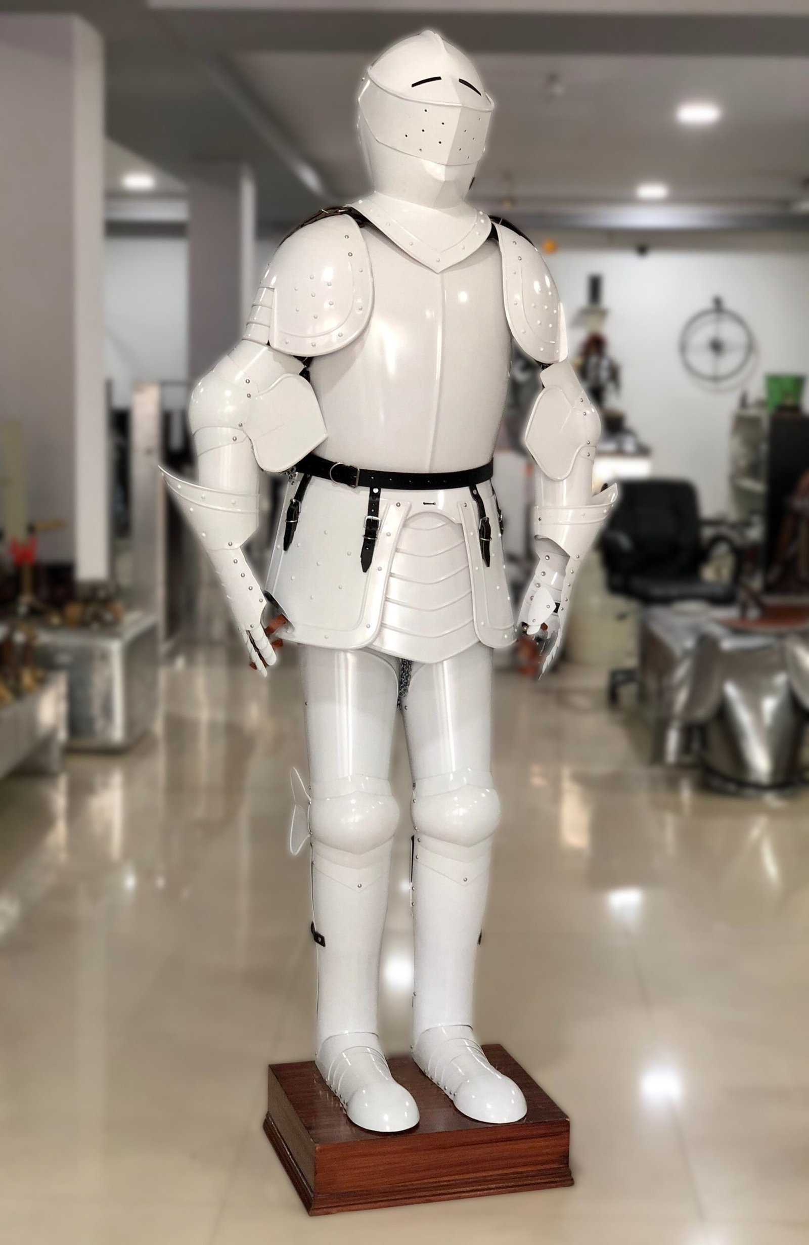 Historium Vault Combat Full Body Armour – White Knight Wearable Medieval Suit of Armor - Image 6