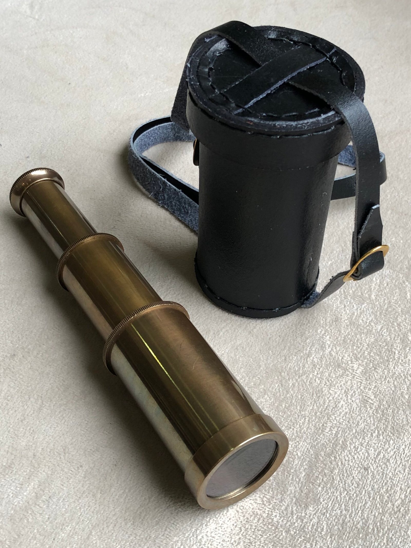 NauticalMart 6 Inch Antique Finish Brass Telescope Vintage Replica with Leather Case, Ideal Nautical Gift for Collectors and Outdoor Enthusiasts - Image 2