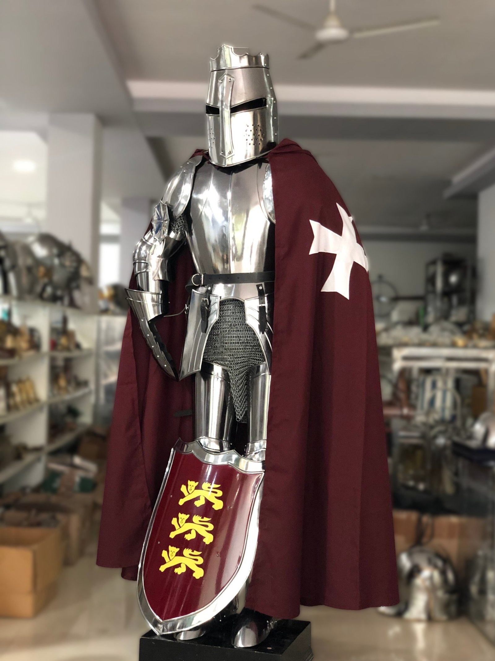 Historium Vault Crusader Full Suit Of Armor 6 Feet Wearable Medieval Knight Armor 18 Gauge Steel For Reenactments & LARP - Image 5