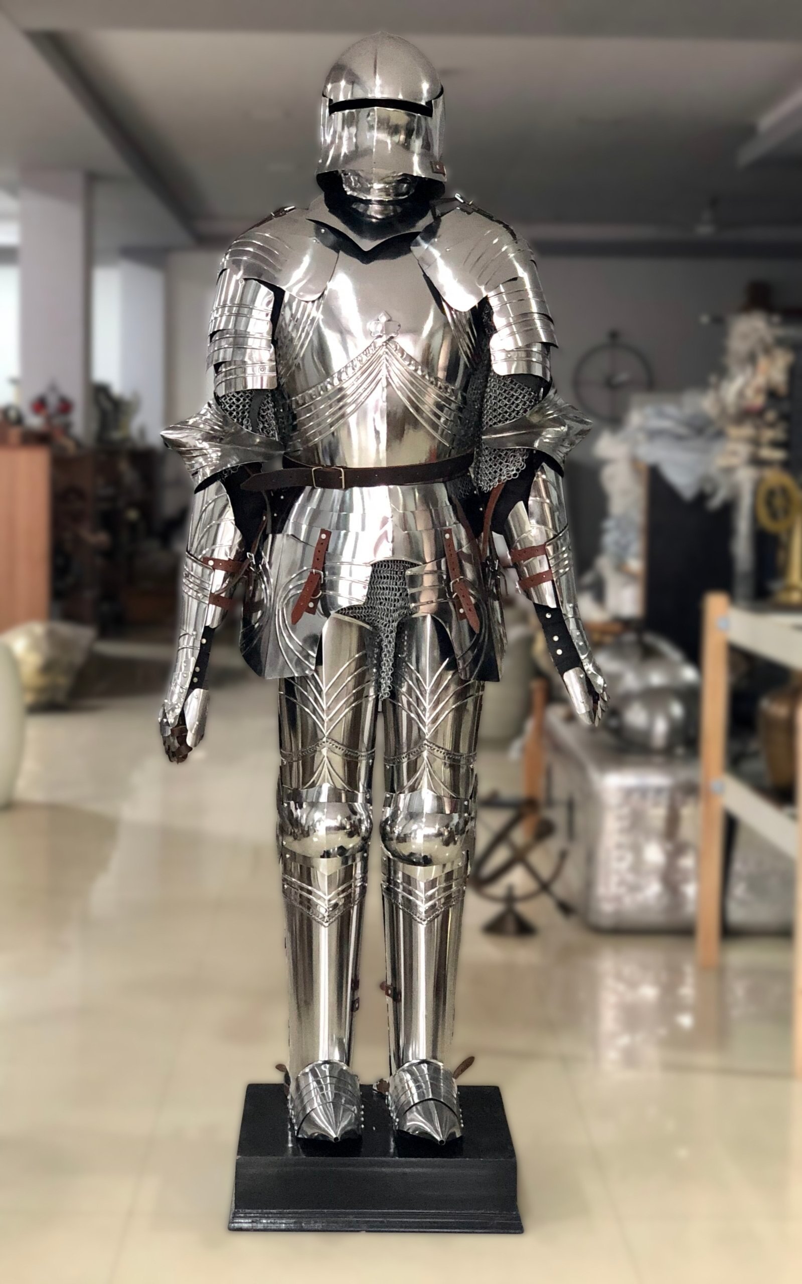 Historium Vault Gothic Knight Suit of Armor Full German Body Armour Costume 18 Gauge Steel